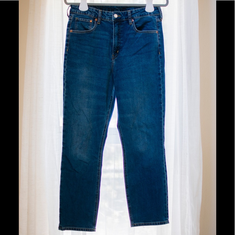 H&M vintage slim fit mom jeans